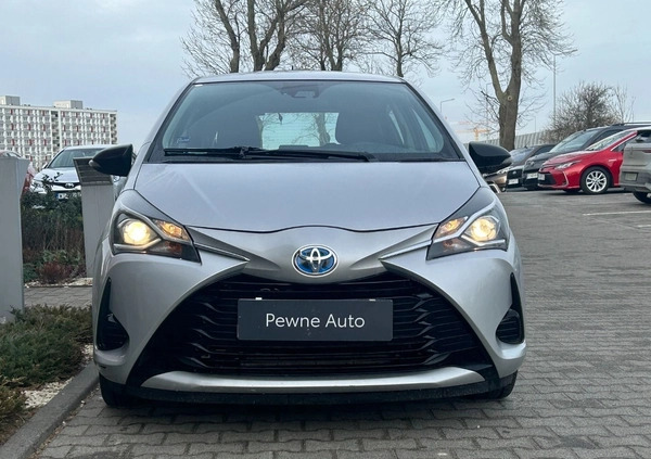 Toyota Yaris cena 54900 przebieg: 69510, rok produkcji 2018 z Poznań małe 79